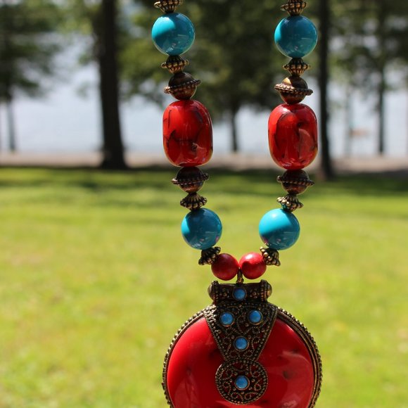 Big Red Tribal Cultural Statement Necklace - Picture 9 of 15